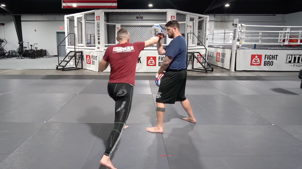 FREE Technique! Stephen Thompson shows you a technique from his striking instructional! Totally Free!
