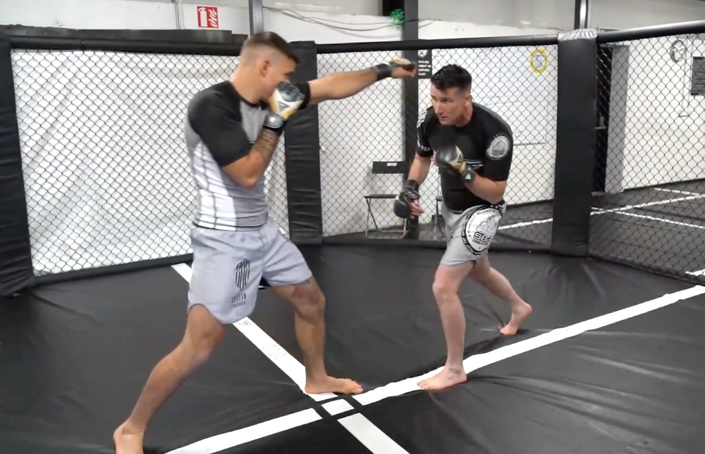 Join Straight Blast's Owen Roddy for a FREE technique from his Strikin ...