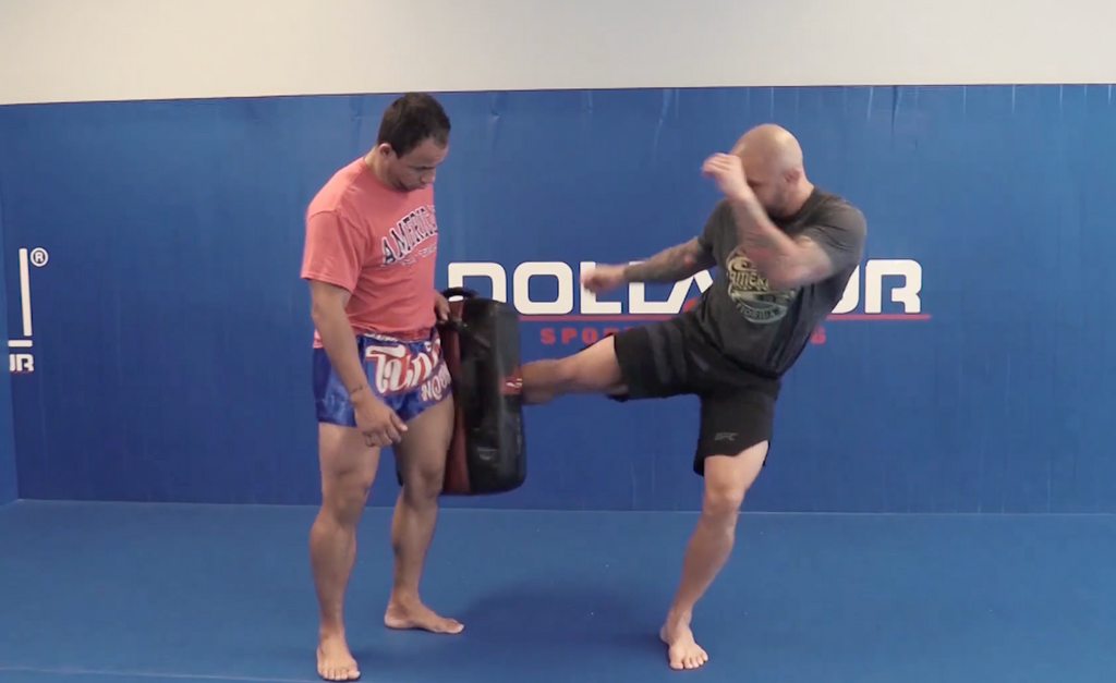 FREE Technique! Thiago Alves gifts you a FREE technique from his instructional!