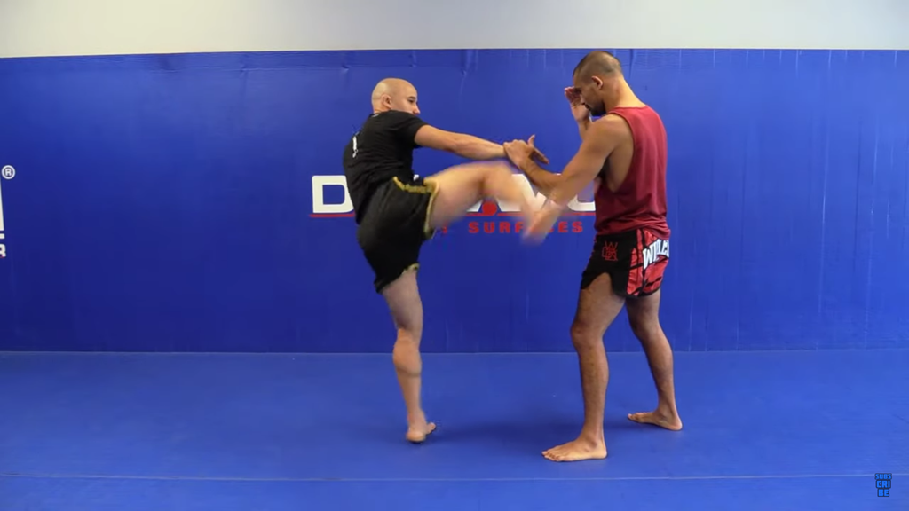 Surprisingly Simple Set Up For The Head Kick With Marlon Moraes