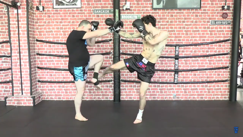 How To Stop Low Kicks With Andre Zeitoun